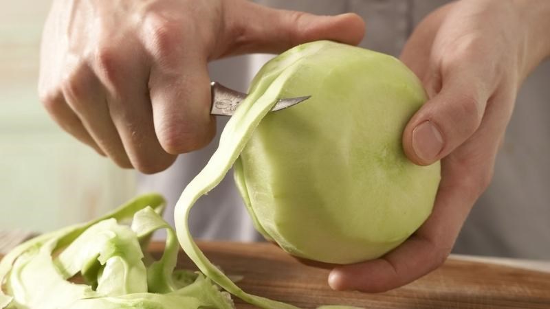 Gọt bỏ vỏ su h&agrave;o