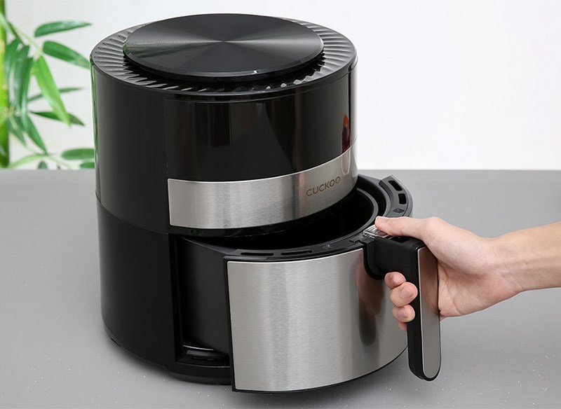  Nồi chi&ecirc;n kh&ocirc;ng dầu Cuckoo CAF-F0410T 3.5 l&iacute;t