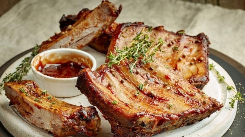 Sườn non nướng bằng nồi chi&ecirc;n kh&ocirc;ng dầu