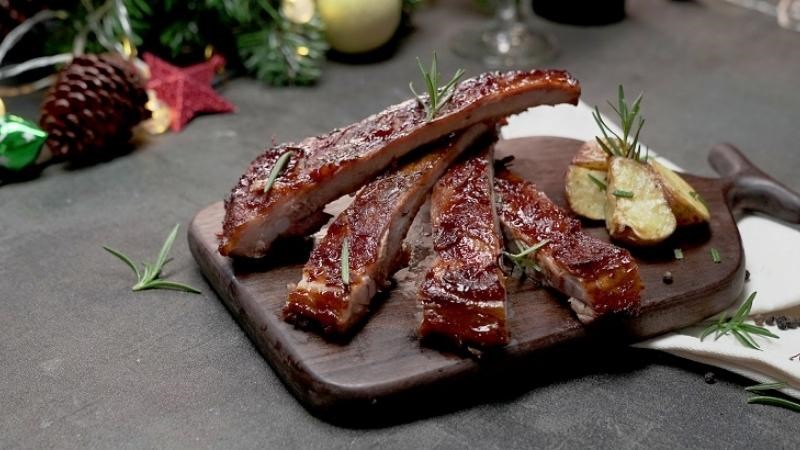 Th&agrave;nh phẩm sườn non bằng l&ograve; nướng