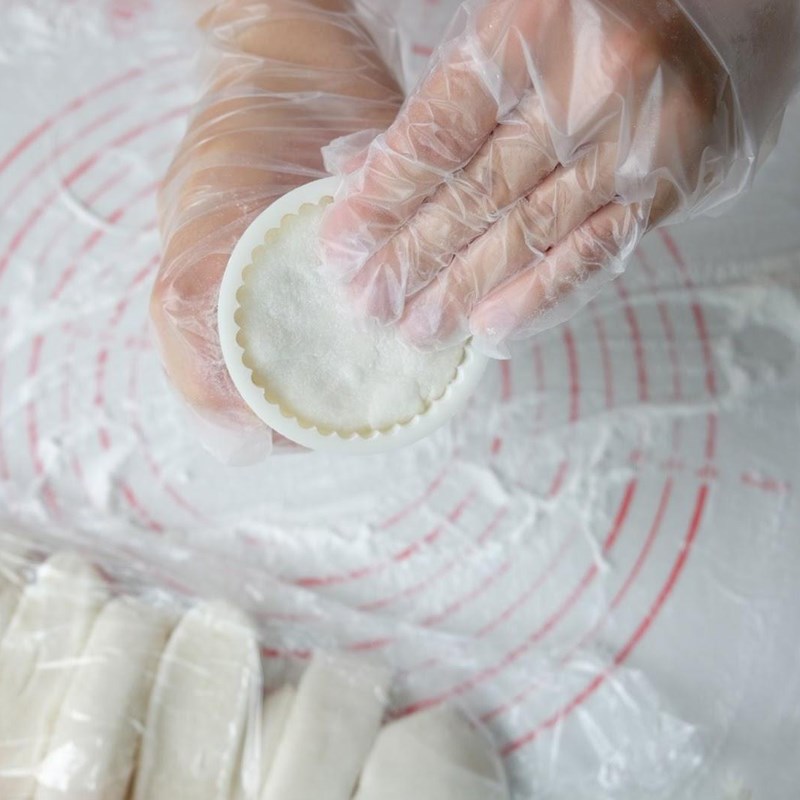 Bước 6 Đóng bánh Bánh trung thu dẻo nhân đậu xanh