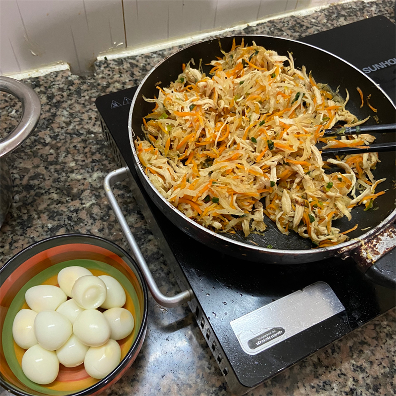 Bước 4 Làm nhân bánh Bánh bao thanh long đỏ ức gà