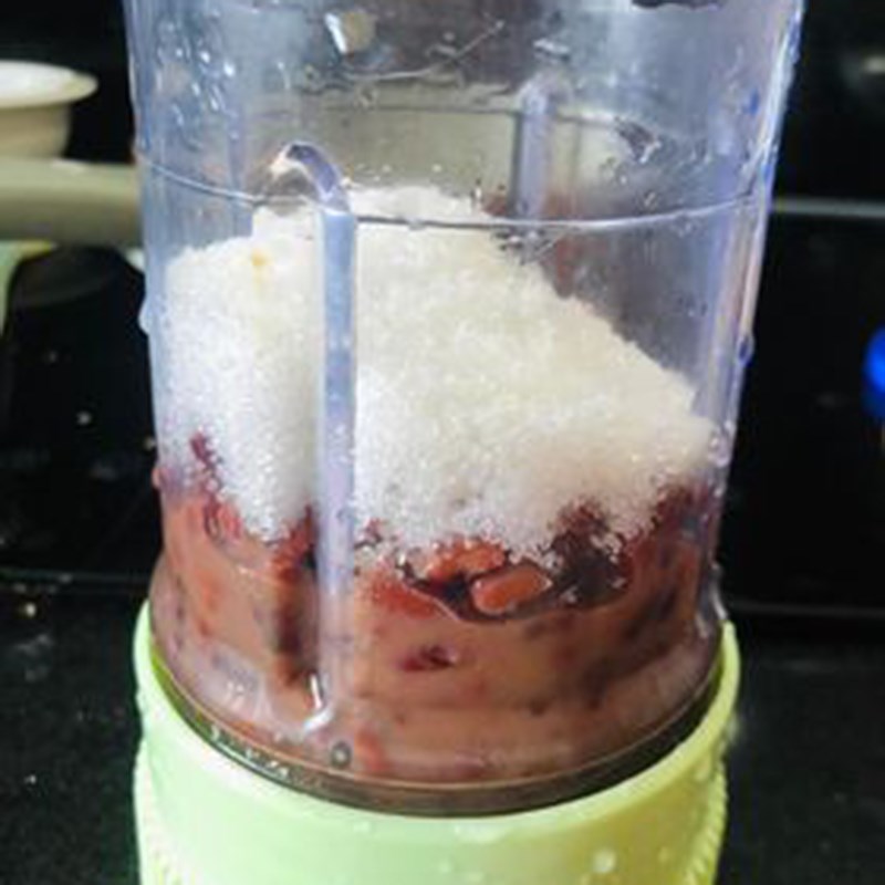 Bước 2 Làm nhân đậu đỏ Bánh ngàn lớp đậu đỏ trứng muối