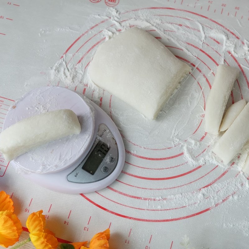 Bước 5 Làm vỏ bánh dẻo Bánh trung thu dẻo nhân trà xanh