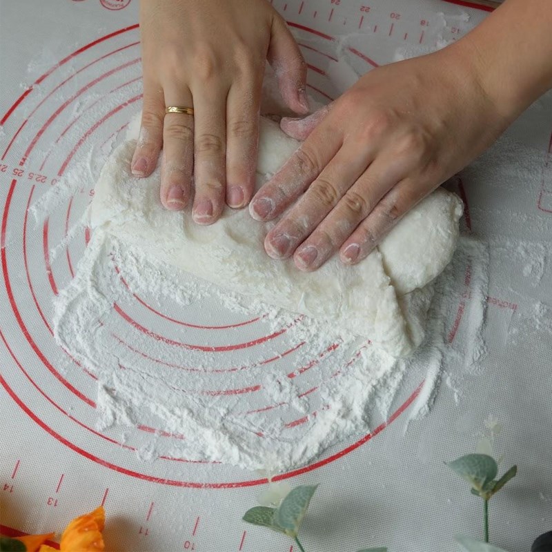 Bước 5 Làm vỏ bánh dẻo Bánh trung thu dẻo nhân đậu xanh