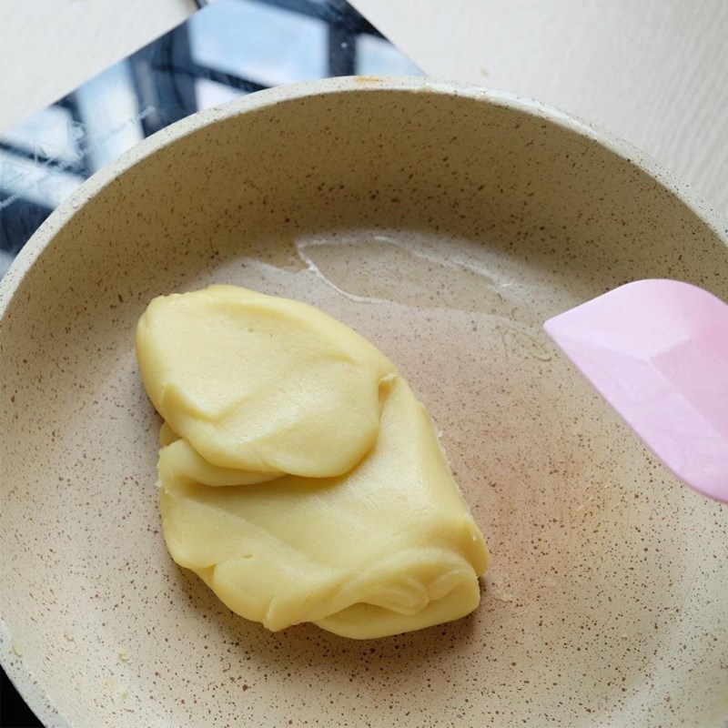 Bước 4 Sên nhân đậu xanh Bánh trung thu dẻo nhân đậu xanh