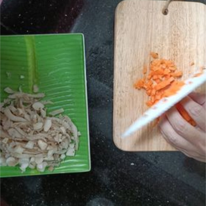 Bước 1 Sơ chế các nguyên liệu Bánh bèo chay (công thức chia sẻ từ người dùng)