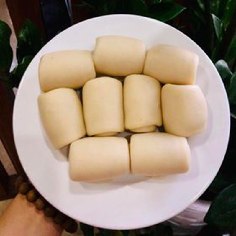 Bước 5 Tạo hình bánh  Bánh ngàn lớp đậu đỏ trứng muối