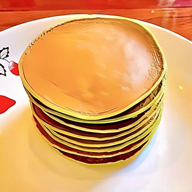 Cách làm pancake trà xanh nguyên cám bằng chảo chống dính xốp mềm