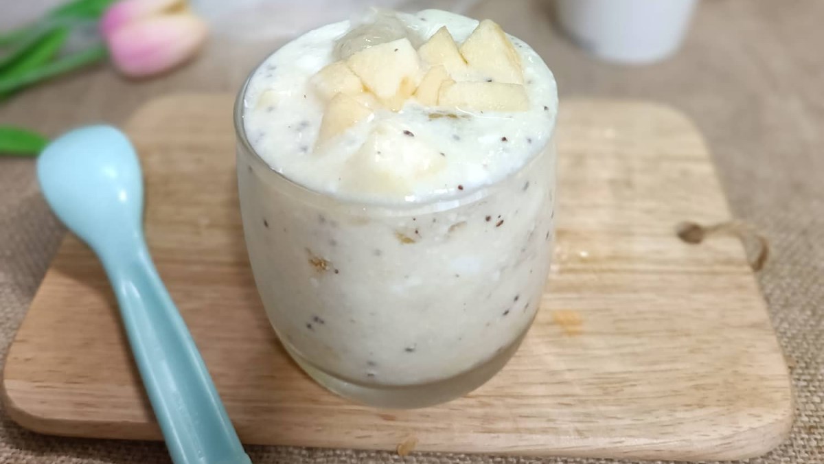Kiwi dầm sữa chua với táo