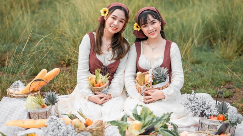 Phong c&aacute;ch đồng qu&ecirc;