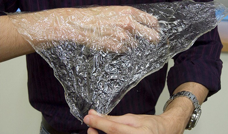 D&ugrave;ng để vệ sinh đồ thủy tinh