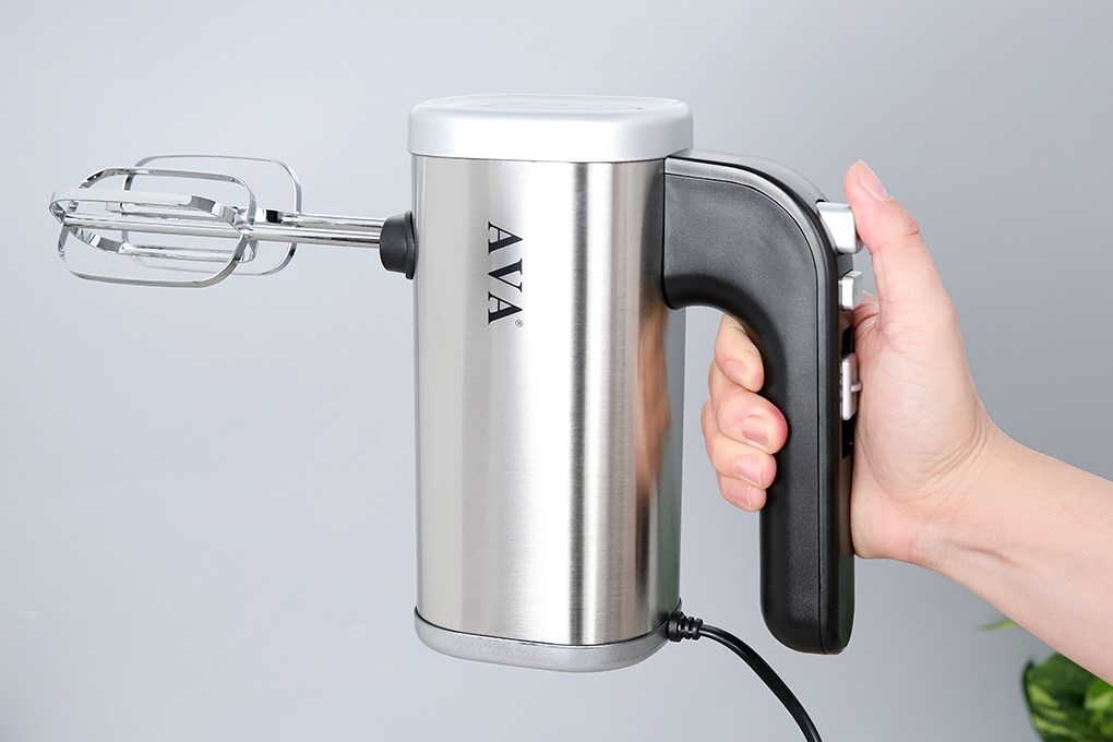 Trọng lượng m&aacute;y đ&aacute;nh trứng AVA HM-167 kh&aacute; nặng