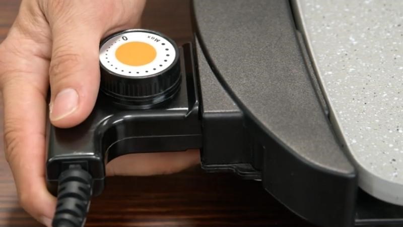 Cắm điện cho bếp nướng điện Delites BN03