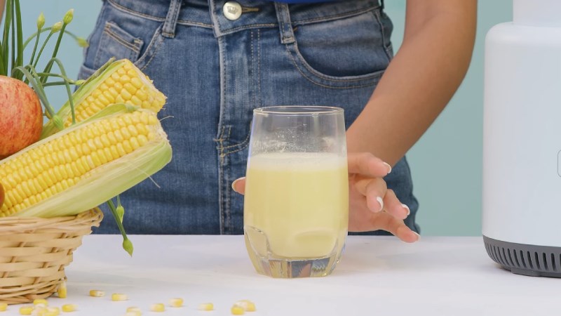 Sữa bắp nấu bằng máy làm sữa hạt Mishio MK316