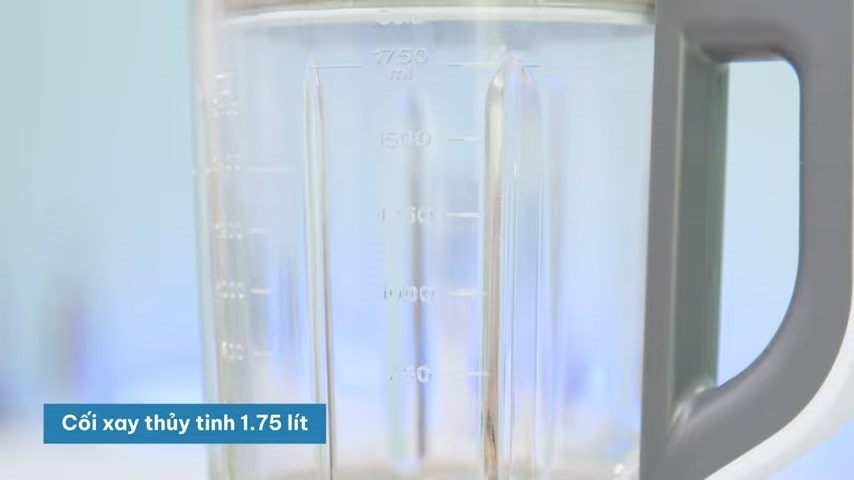 Máy làm sữa hạt Mishio MK316 được trang bị cối thủy tinh 1.75 lít