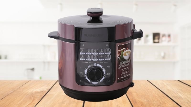 Nồi &aacute;p suất điện Sunhouse SHD1657 c&oacute; c&ocirc;ng suất 1000W v&agrave; 6 chế độ nấu kh&aacute;c nhau