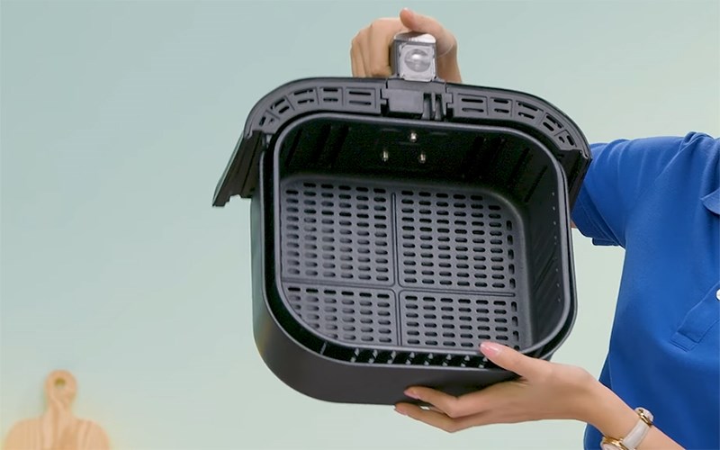 Nồi chi&ecirc;n kh&ocirc;ng dầu Crystal TXG-S5T14 c&oacute; dung t&iacute;ch 5 l&iacute;t