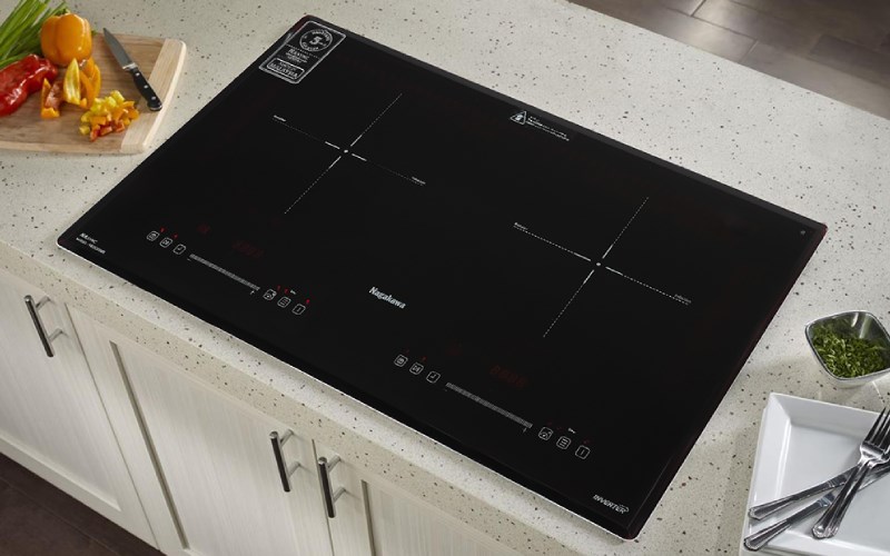 Bếp điện từ đ&ocirc;i lắp &acirc;m Nagakawa NK2C05MB c&oacute; c&ocirc;ng suất hoạt động l&ecirc;n đến 4400W