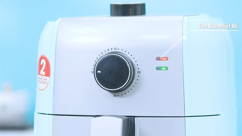 Đ&egrave;n b&aacute;o hoạt động của nồi chi&ecirc;n kh&ocirc;ng dầu Magic Eco AC-101