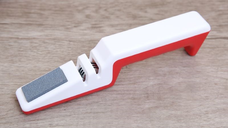 Dụng cụ m&agrave;i dao BHX LD SP001