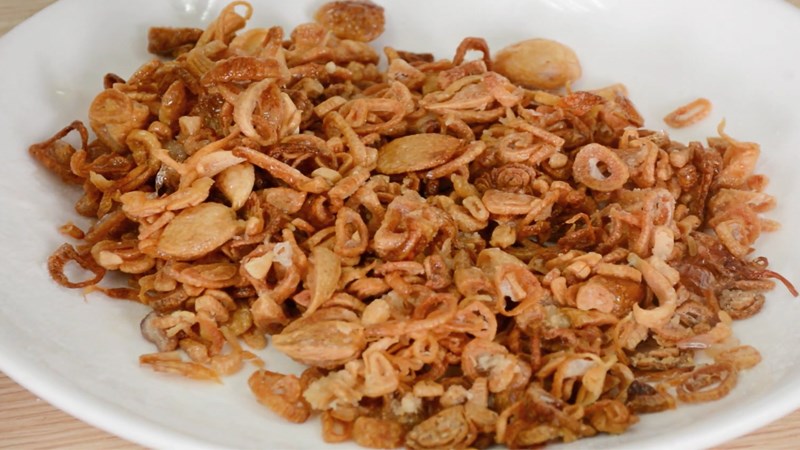 L&agrave;m h&agrave;nh phi bằng l&ograve; vi s&oacute;ng kh&ocirc; nhanh v&agrave; kh&ocirc;ng lo ch&aacute;y