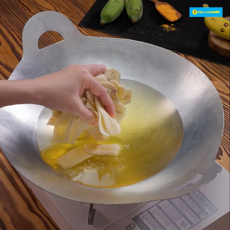 Bước 4 Chiên chuối Snack chuối lắc phô mai