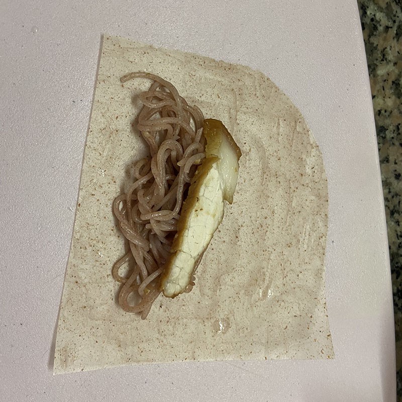 Bước 4 Làm bánh tráng cuốn thịt heo Bánh tráng cuốn thịt heo