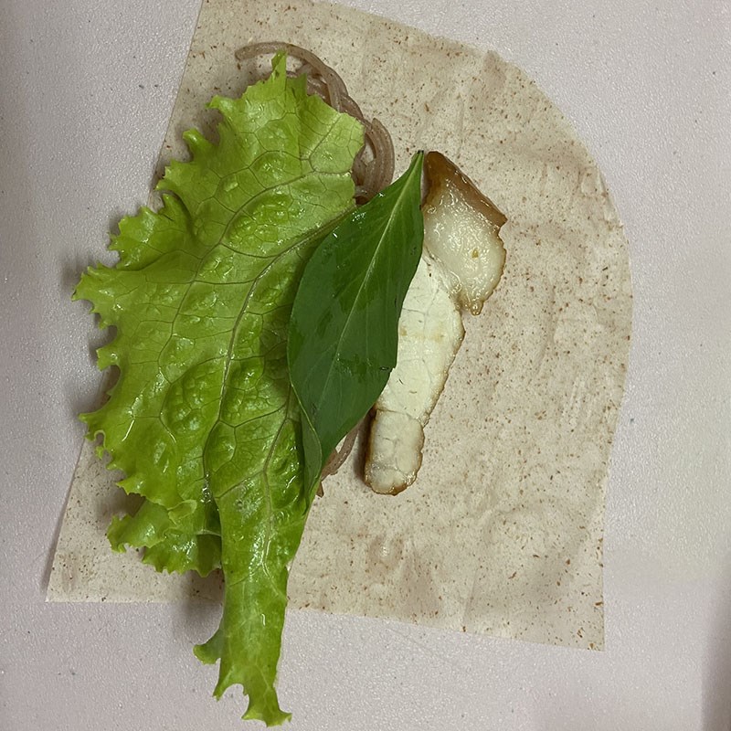 Bước 4 Làm bánh tráng cuốn thịt heo Bánh tráng cuốn thịt heo