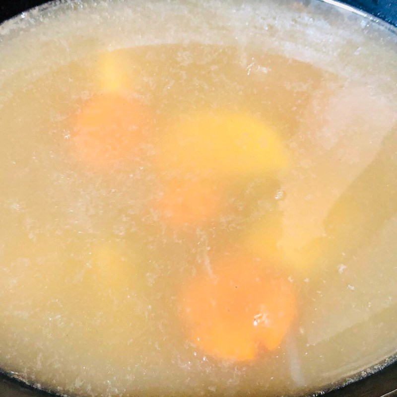 Bước 3 Làm đuôi bò hầm khoai tây Đuôi bò hầm khoai tây