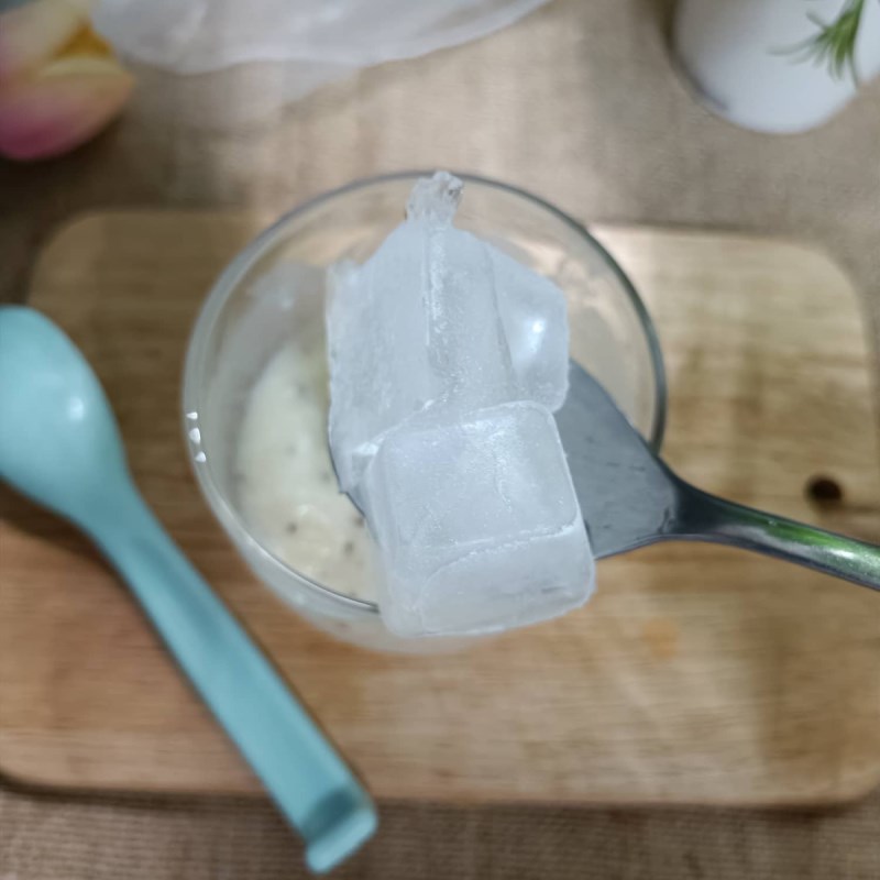 Bước 2 Làm kiwi dầm sữa chua Kiwi dầm sữa chua với táo