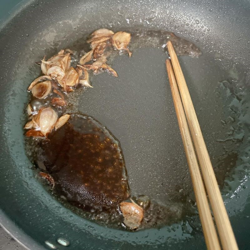 Bước 2 Làm nước sốt Đậu hũ hấp tôm