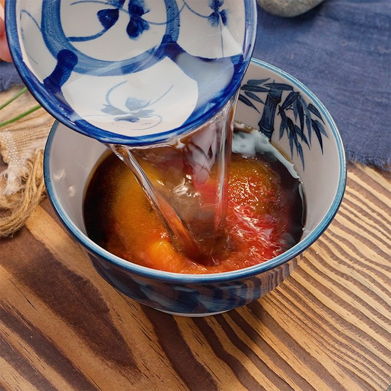 Step 4 Making plum sauce How to make tofu wrapped with lotus seeds in plum sauce