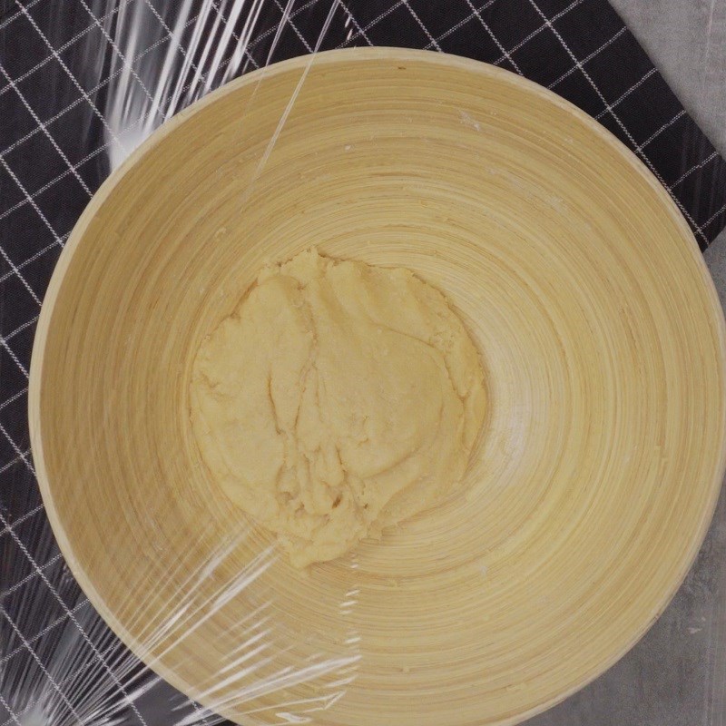 Bước 3 Làm vỏ bánh Bánh trung thu hình con vật