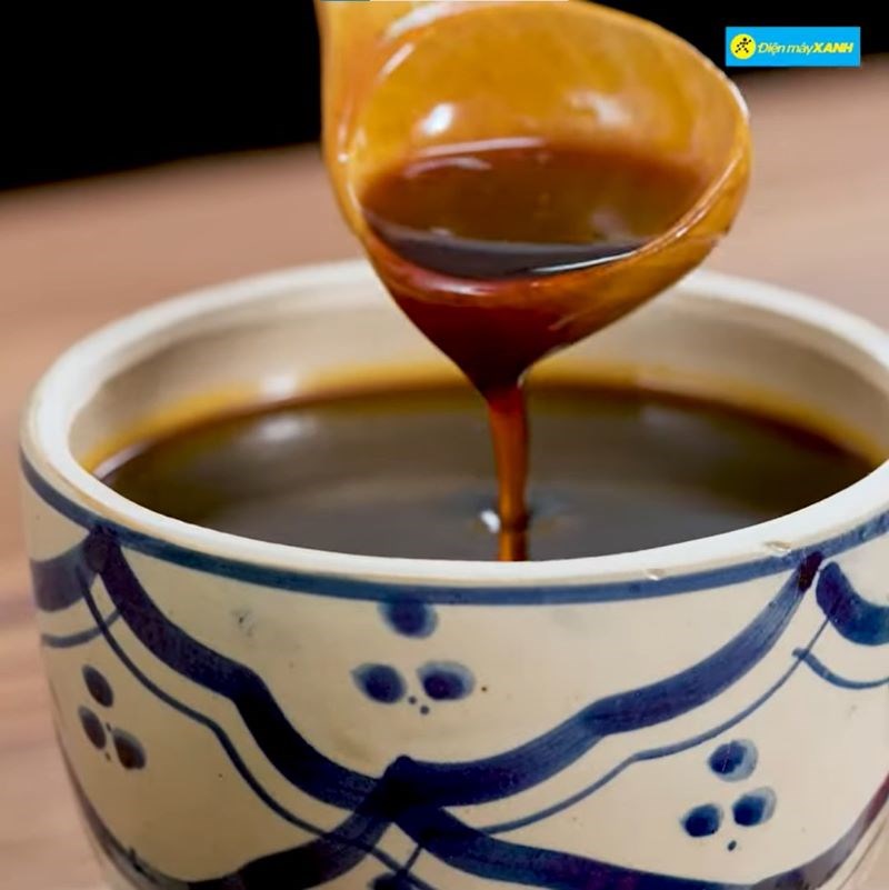 Bước 1 Nấu nước sốt Sốt kho tiêu