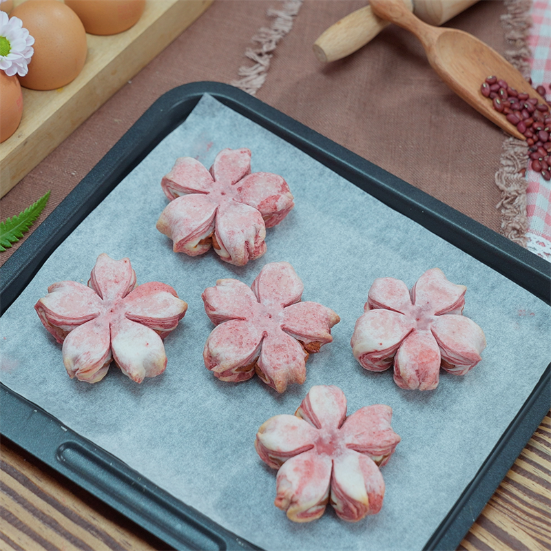 Bước 6 Nướng bánh Bánh hoa đào ngàn lớp nhân đậu đỏ