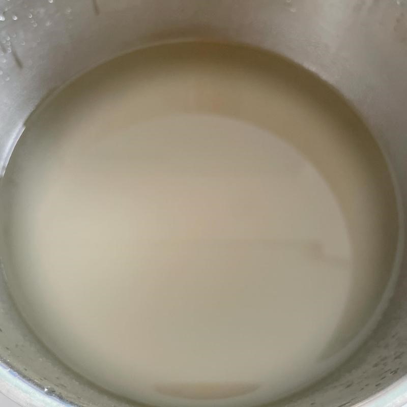 Bước 1 Pha bột rau câu Bánh Trung Thu rau câu cà phê nhân bánh flan