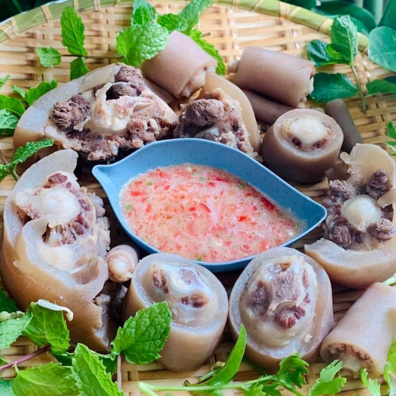 Bước 4 Pha nước chấm Đuôi bò hầm khoai tây