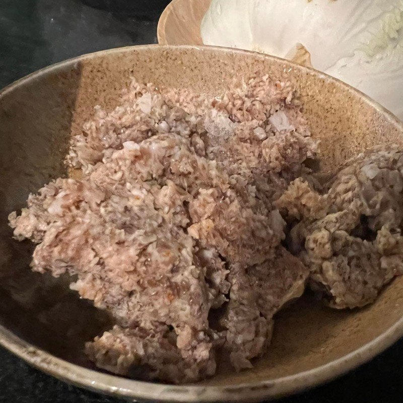 Bước 1 Sơ chế các nguyên liệu Canh cải thảo thịt bằm