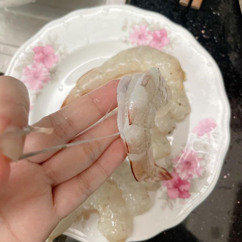 Bước 1 Sơ chế nguyên liệu Đậu hũ hấp tôm