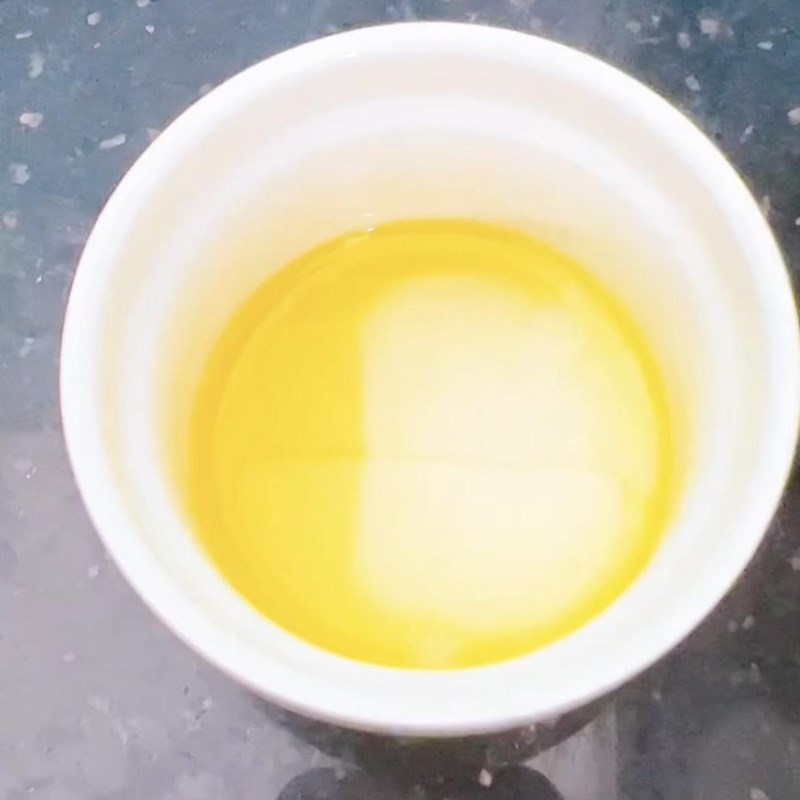 Bước 1 Sơ chế nguyên liệu Takoyaki nhân tôm