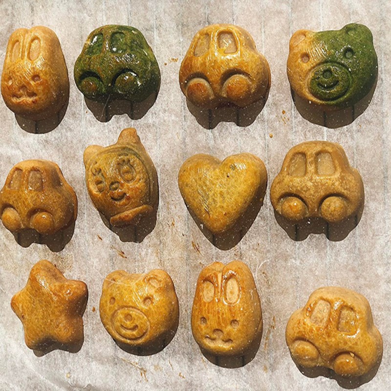 Bước 4 Tạo hình bánh Bánh trung thu hình con vật