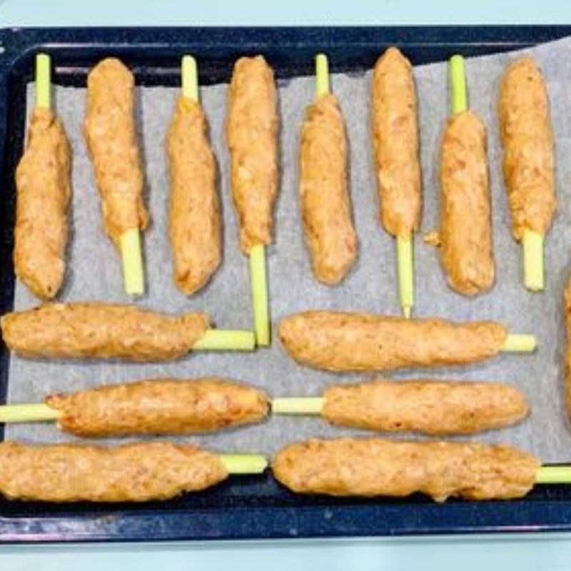 Bước 2 Tạo hình nem Nem lụi