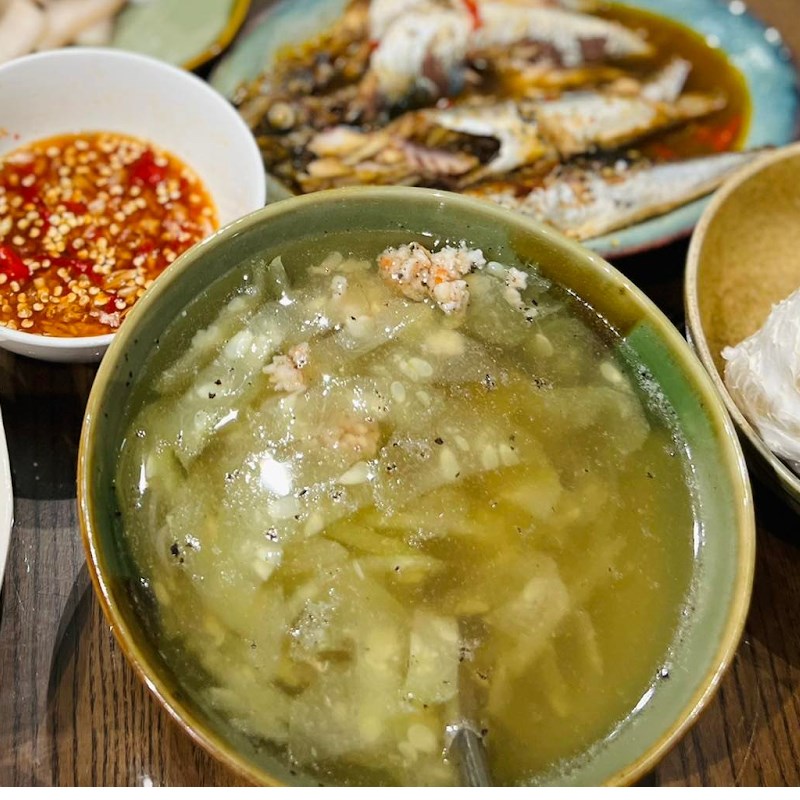 Bước 3 Thành phẩm Canh tôm nấu bầu sọc