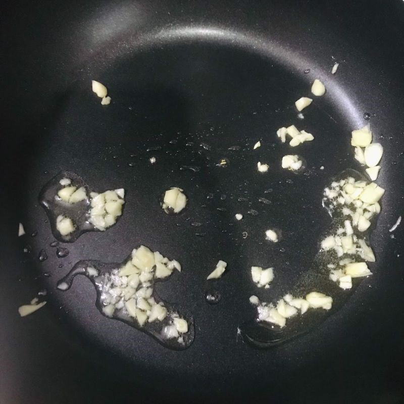 Bước 3 Xào su hào với thịt bò Su hào xào thịt bò (Công thức được chia sẻ từ người dùng)