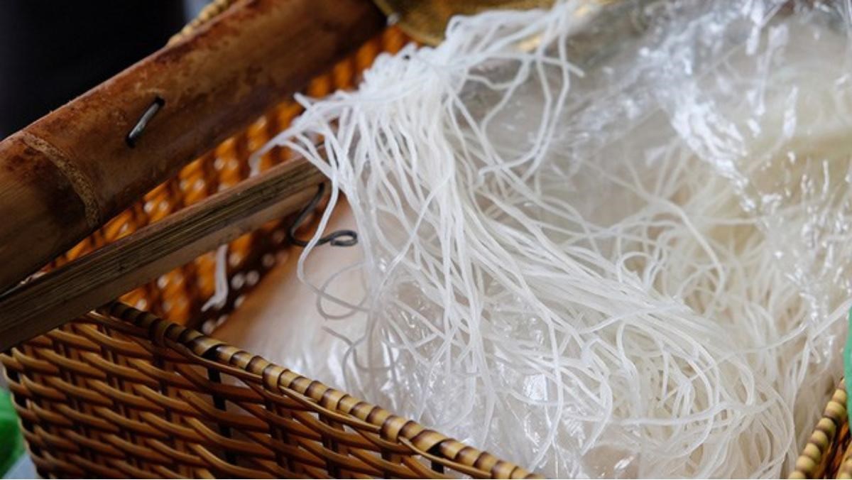 Cánh trụng hủ tiếu