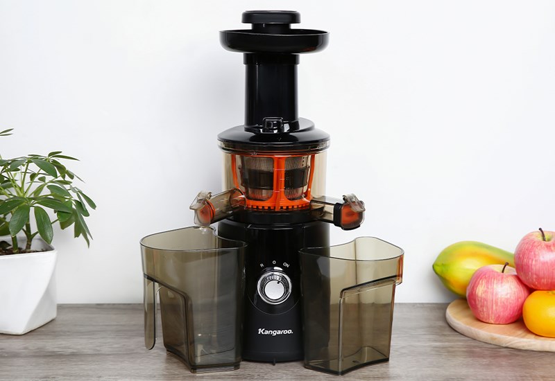 M&aacute;y &eacute;p chậm Kangaroo KG1B8