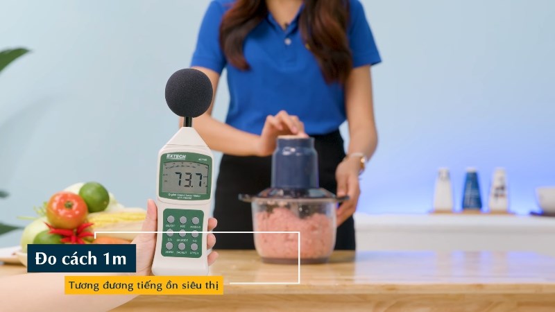 Độ ồn của m&aacute;y xay thịt Bear QSJ-D03P3 tương đương tiếng ồn ở si&ecirc;u thị