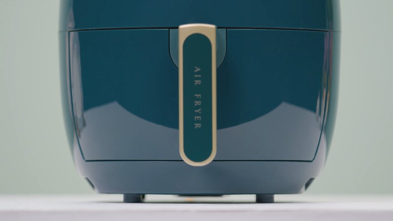 Tay cầm của nồi chi&ecirc;n kh&ocirc;ng dầu Bear QZG-A14D