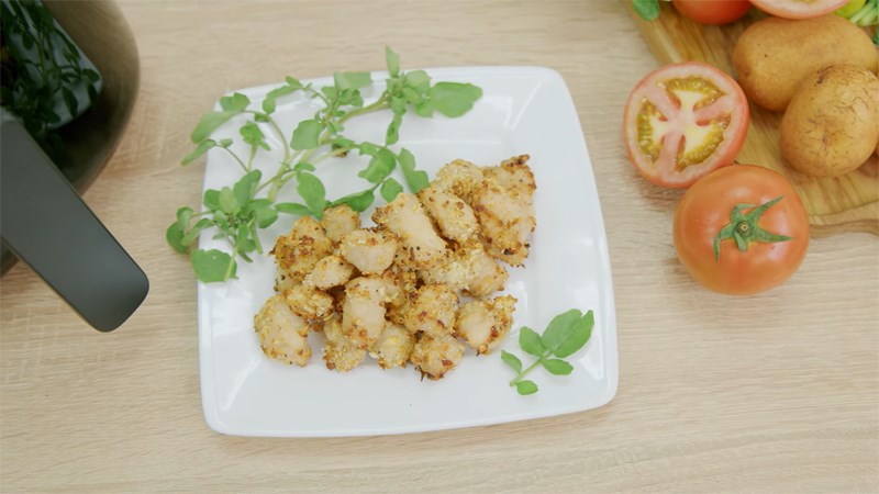 G&agrave; lắc x&ugrave; được l&agrave;m bằng nồi chi&ecirc;n kh&ocirc;ng dầu Philips HD9252/90 